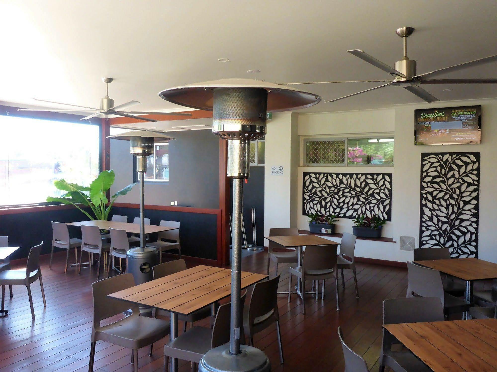 The Commercial Hotel Motel Chinchilla Esterno foto